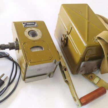 reczna prądnica radiostacji