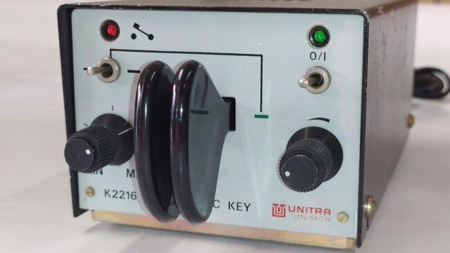 elektroniczny klucz telegraficzny unimor k2216 elektroniczny klucz telegraficzny unimor k2216