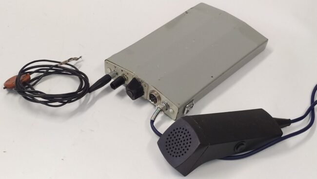 radiotelefon kamuflowany radmor r4432 radiotelefon kamuflowany radmor r4432