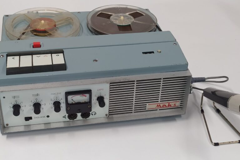 magnetofon mak-s