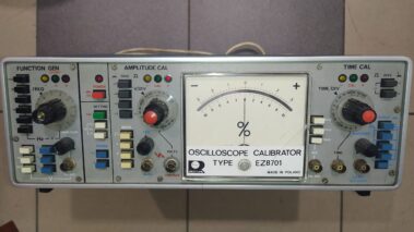 Kalibrator oscyloskopów Radiotechnika Wrocław EZ-8701