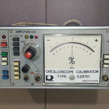 Kalibrator oscyloskopów Radiotechnika Wrocław EZ-8701