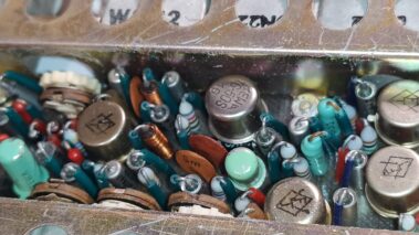 Radiotelefon kamuflowany R4421 Radmor