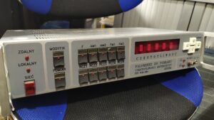 Falomierz cyfrowy DIORA FCH-881