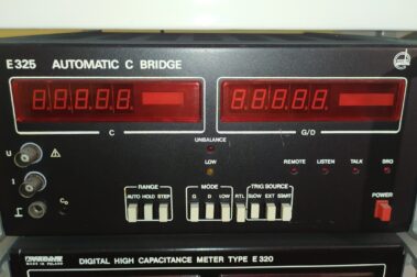 Automatyczny mostek pojemności Eureka E325