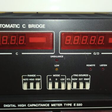 Automatyczny mostek pojemności Eureka E325