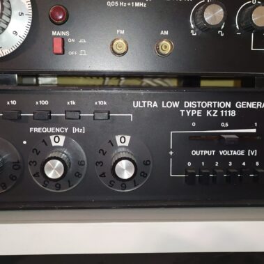 Generator małych zniekształceń ZOPAN KZ-1118